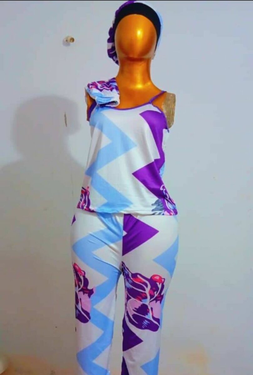 Pyjama femme coloré 4 en 1