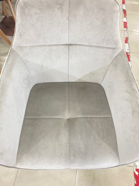 Dining chair