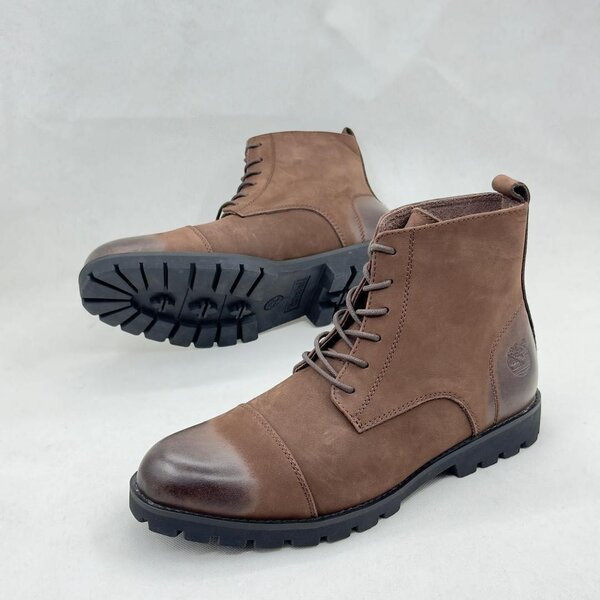 Mens shoe