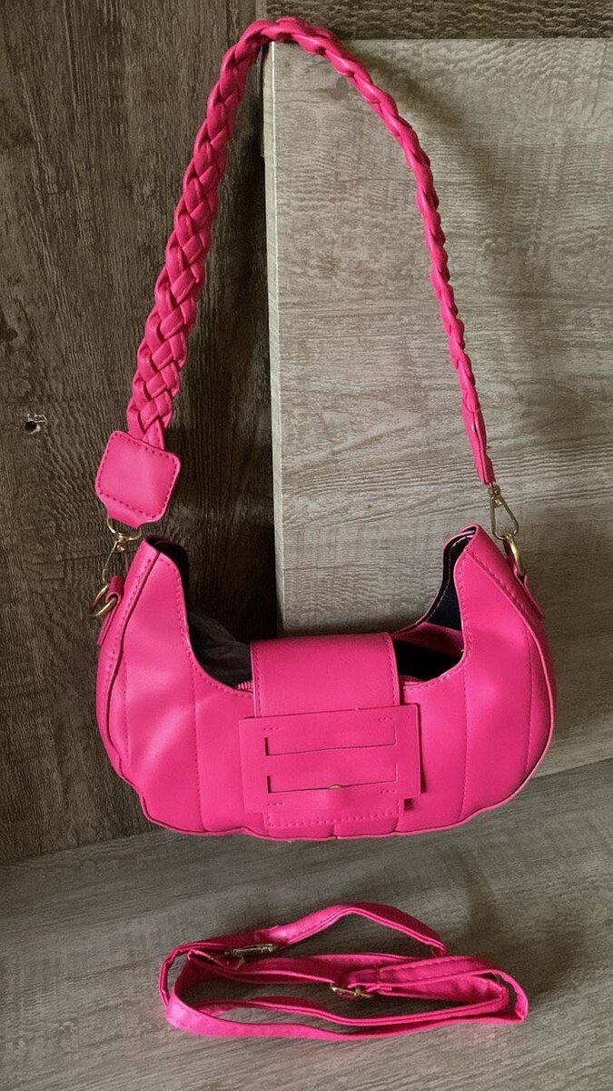 Sac à main élégant en similicuir