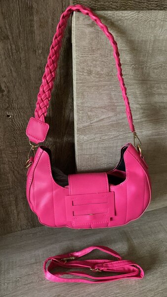 Sac à main élégant en similicuir
