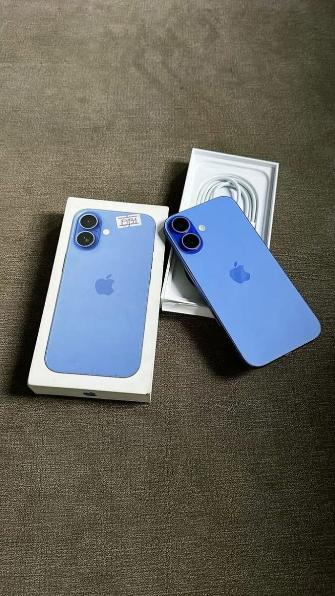 iPhone 16