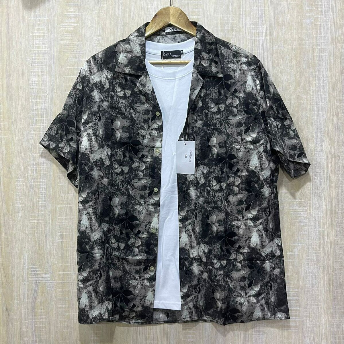 Zara short sleeves