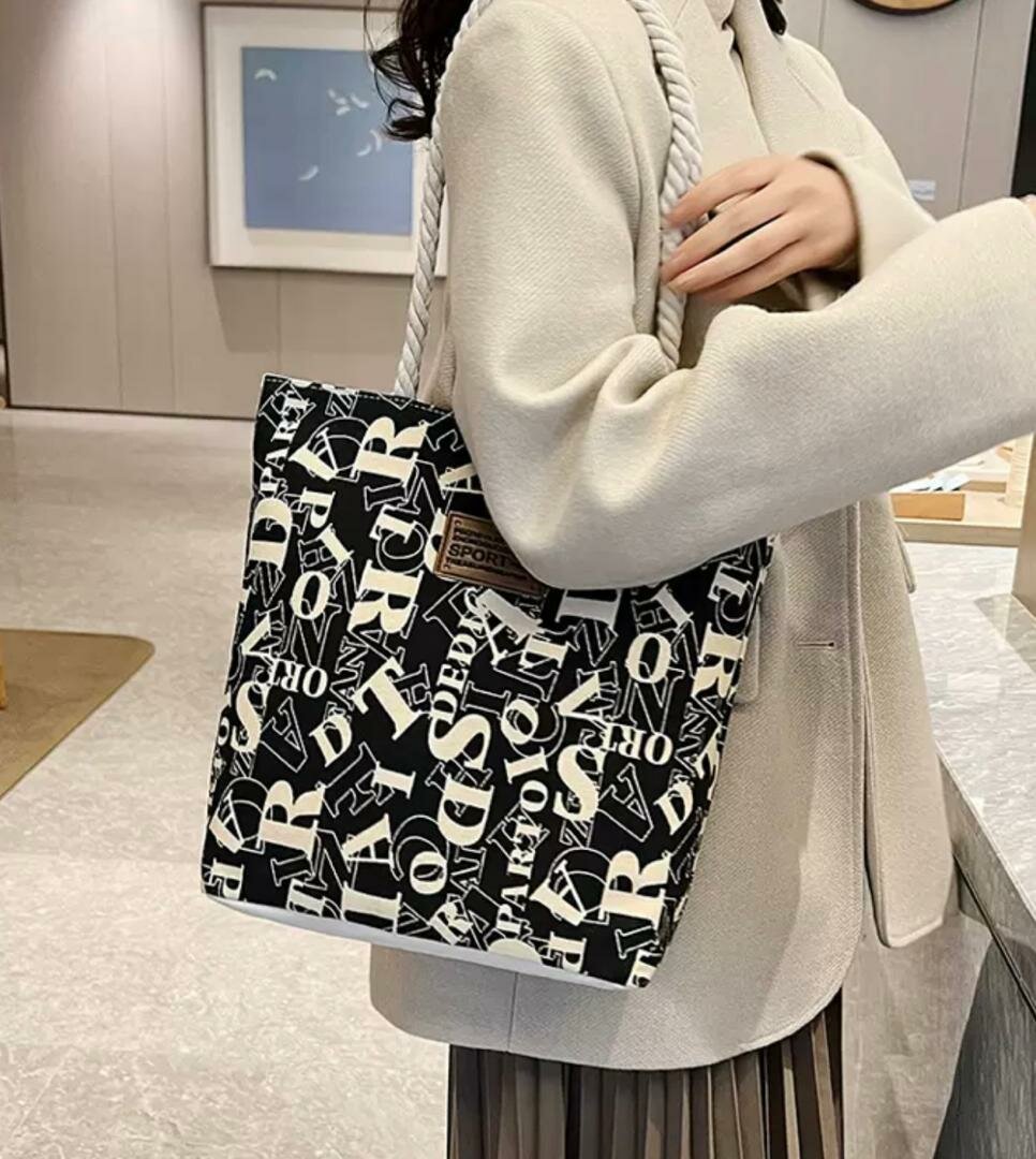 Tote bags