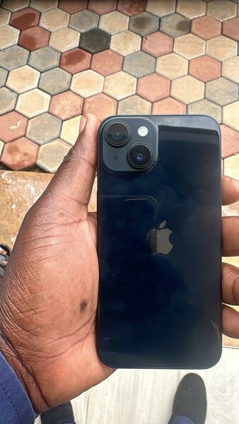 iPhone 14