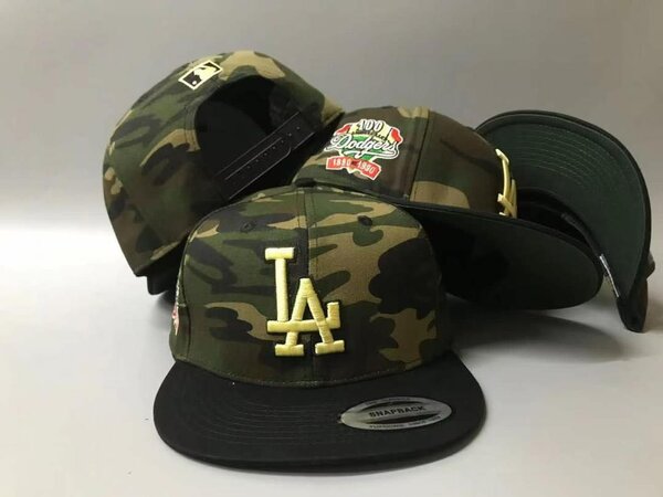 Caps