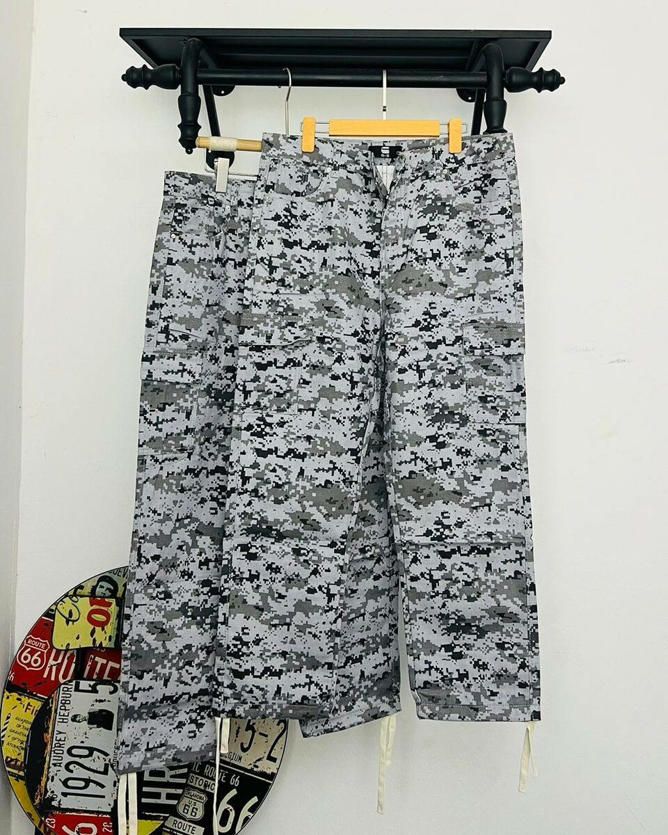 Camo side pocket