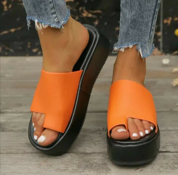 Sandales compensées orange