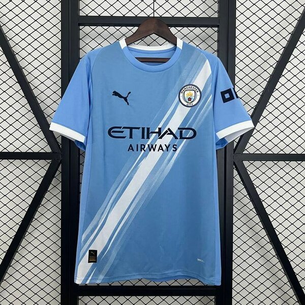 Maillots de football Puma