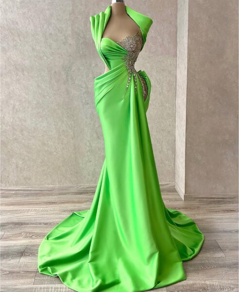 Classic dress