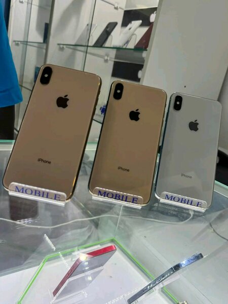 iPhone XS MAX 64GB