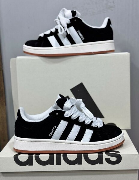 Adidas campus