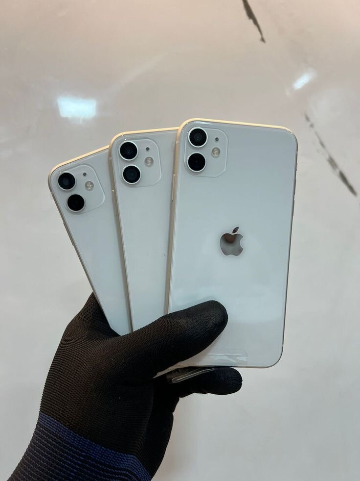 iPhone 11 UK Use