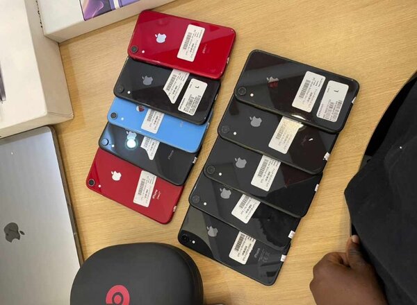 iPhone XR