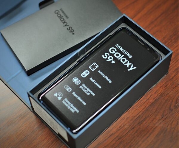 SAMSUNG S9+