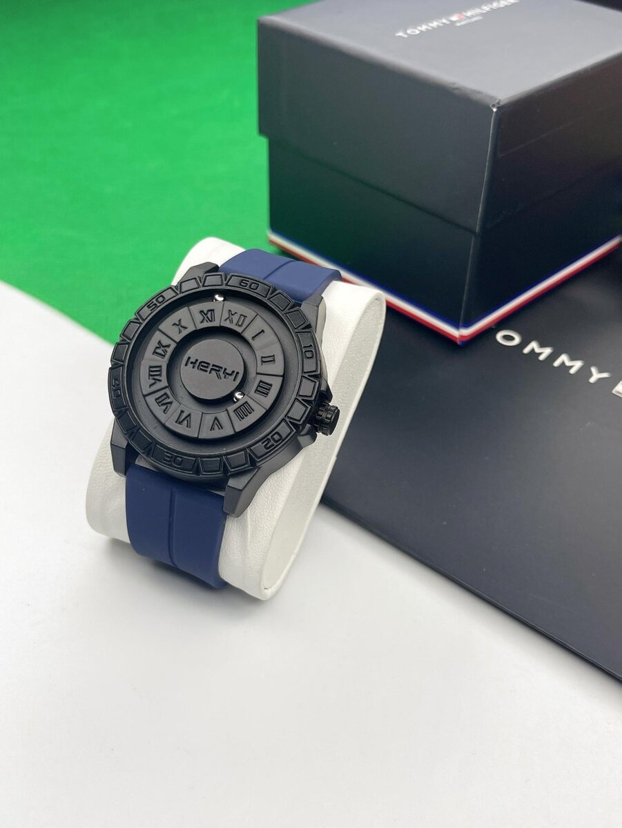 Montres élégantes en cuir et silicone