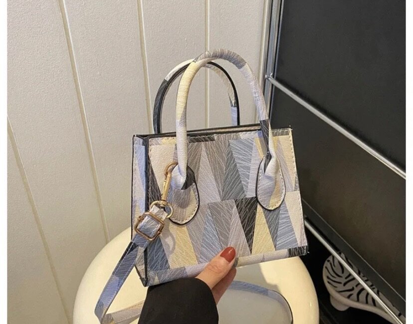 Ladies bag