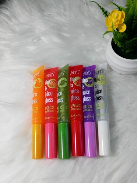 Ushas Lip gloss