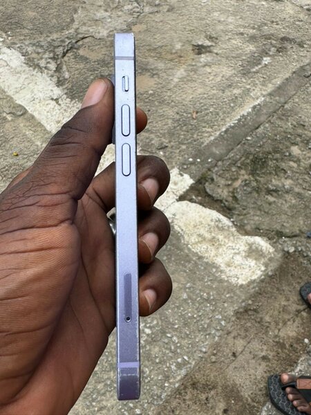 iPhone 12 mini