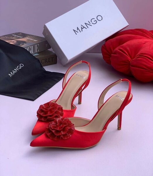 Ladies heels