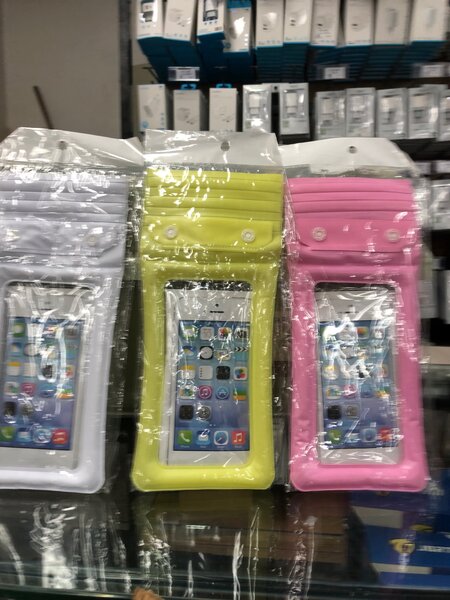 Anti pluie pour téléphone