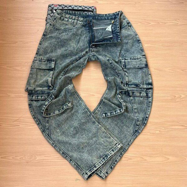 Baggy jeans