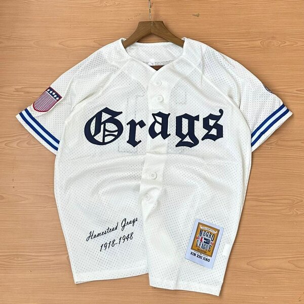 Baseball tops