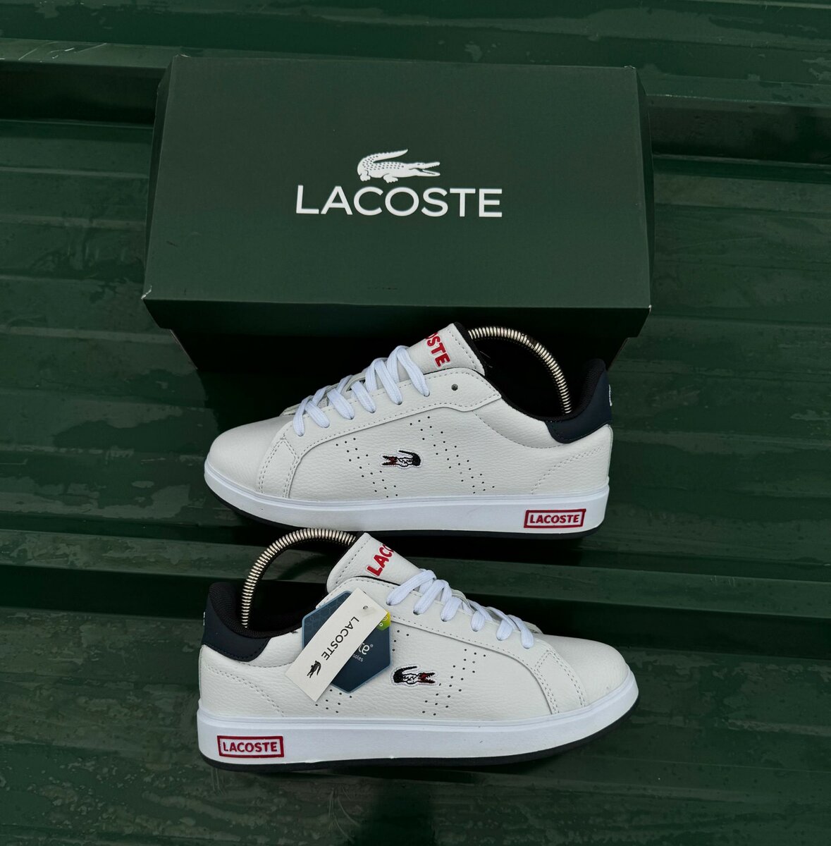 CHAUSSURES LACOSTE