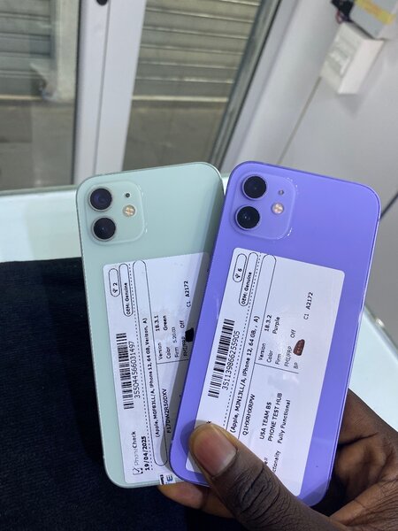 IPhone 12 simple