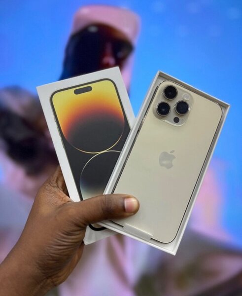 ROGGER IPHONES