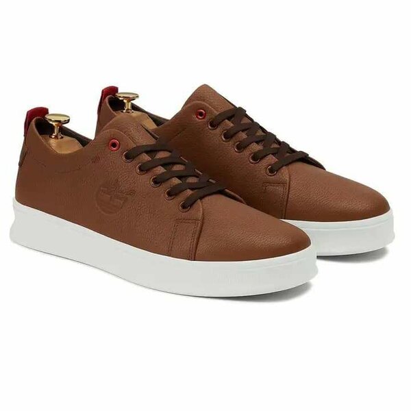 Sneakers en cuir marron