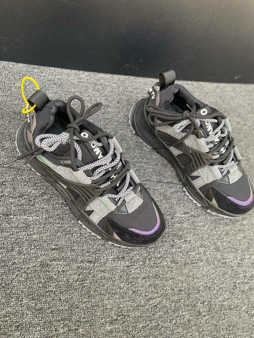 Unisex sneakers