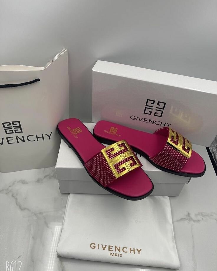 Flip flops with box