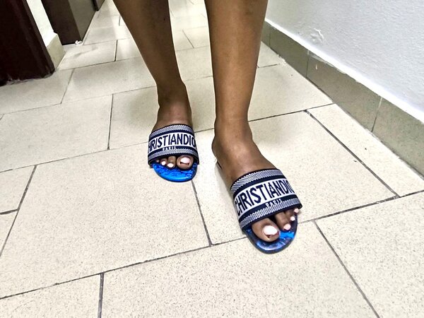 Sandales à motif Dior élégantes