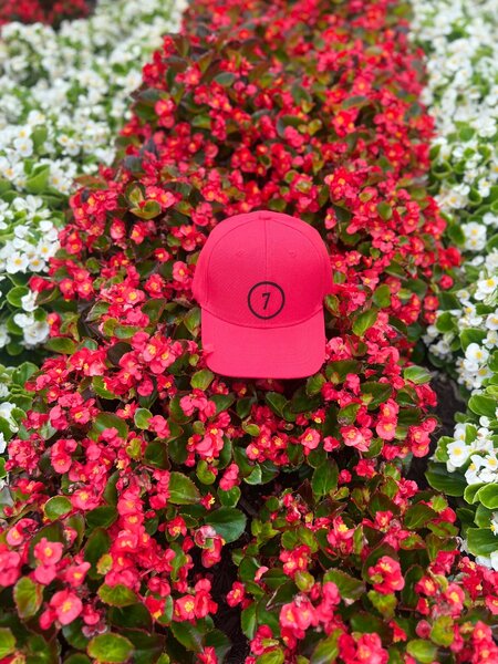 U7 Red hat