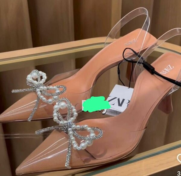 Ladies heel