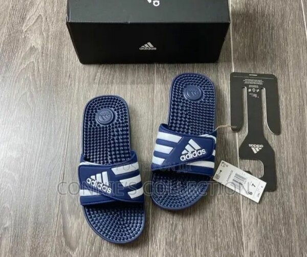 Massaging Adidas