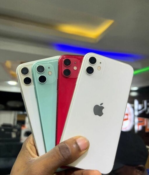 iPhone 11