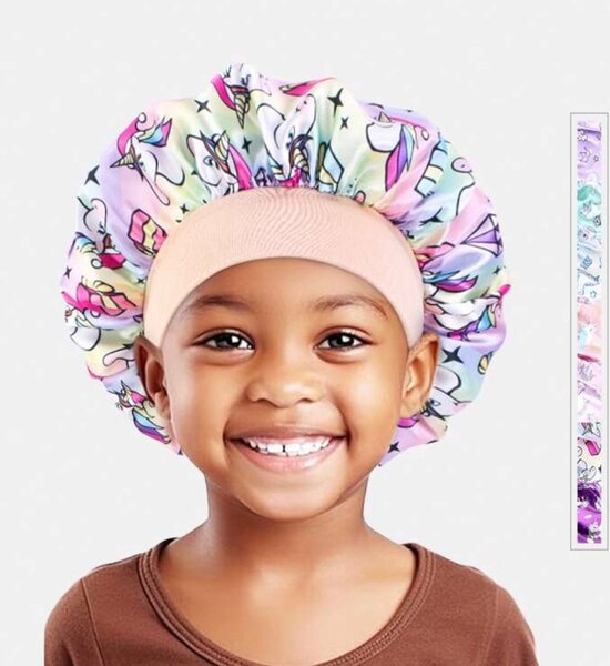 Bonnet en satin