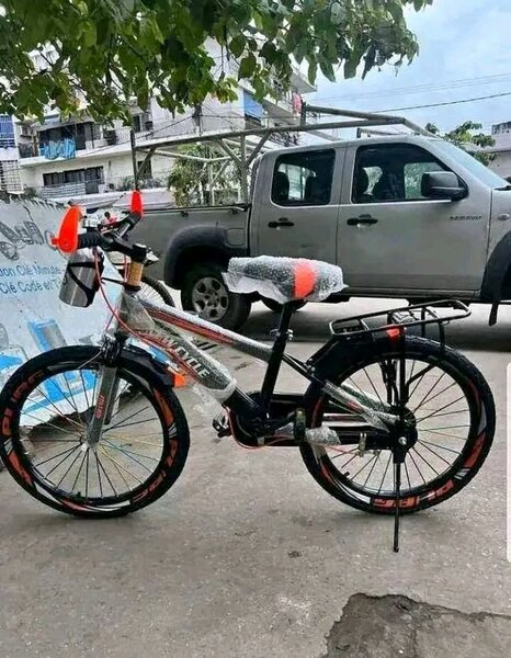 Vélo de montagne tout-terrain