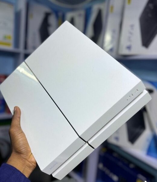 Ps4 slim