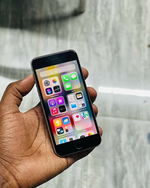 iPhone 6s 64Gb