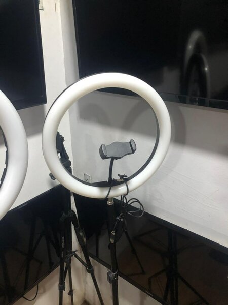 Ring light
