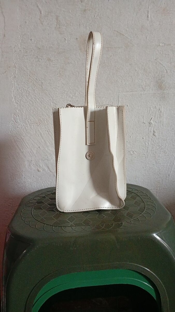 Sac à main élégant blanc