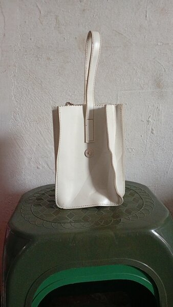 Sac à main élégant blanc