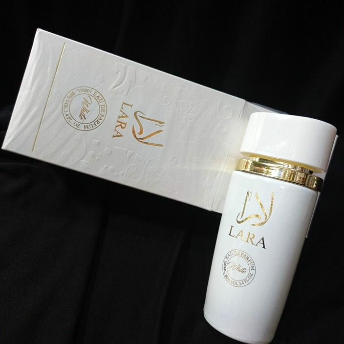 Parfum féminin Lara élégant