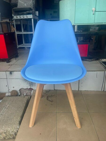 Chaises scandinaves