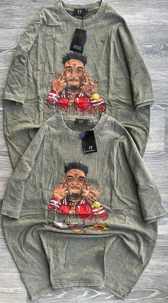 T-shirts