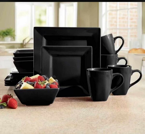 Dinner set