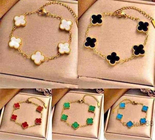 Bracelet et chaîne trèfle